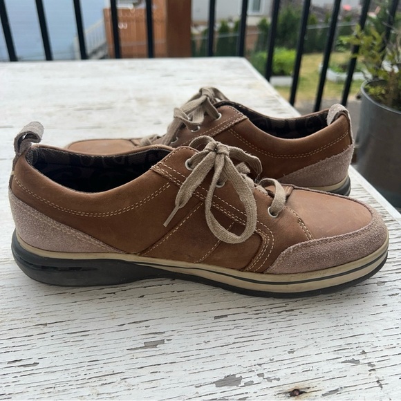 Men's Bass Brown Leather Lace-up Sneakers Size 9M - Picture 8 of 11